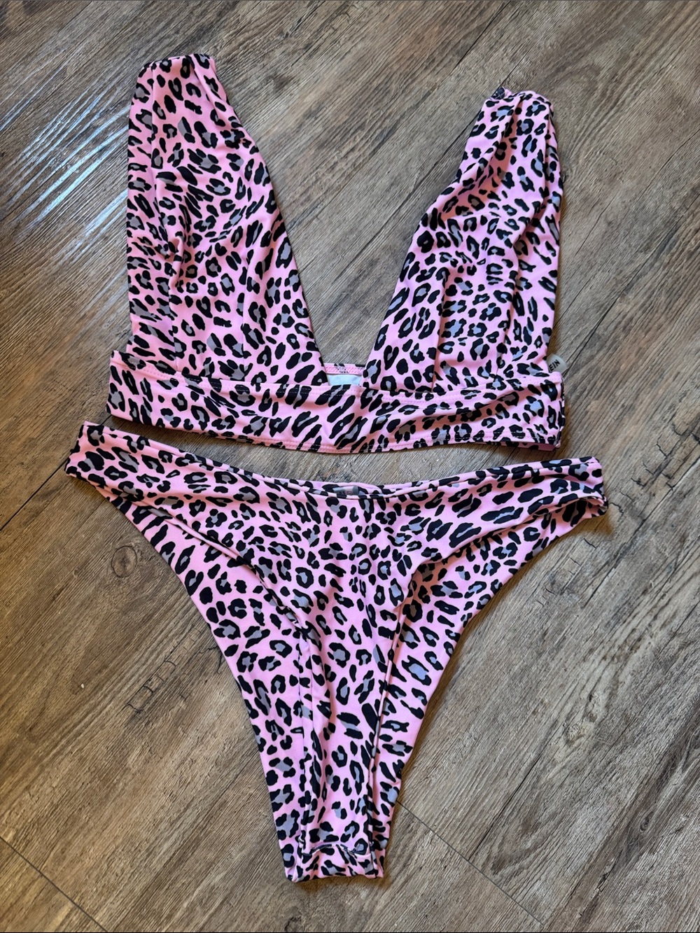 SHEIN Pink and Black Leopard Print V-Plunge Bikini